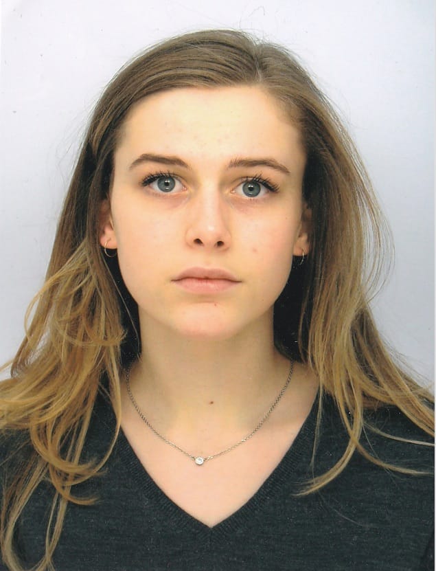 Caitlin MAXWELL