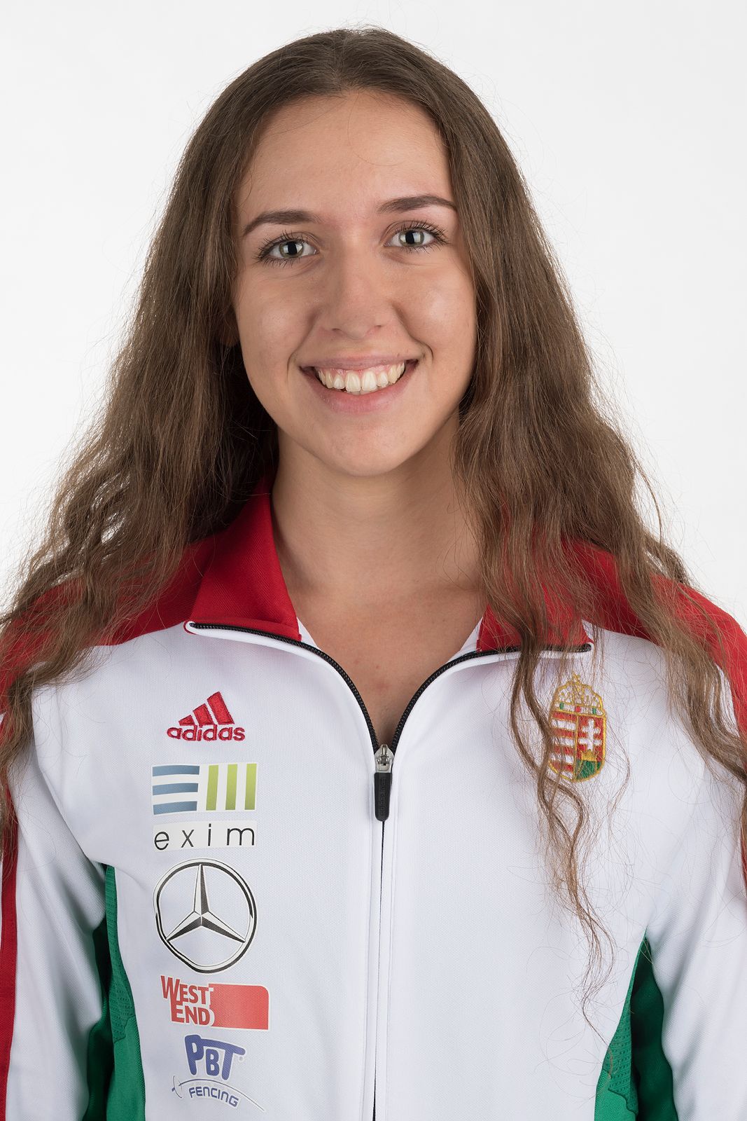 MARTON Dora