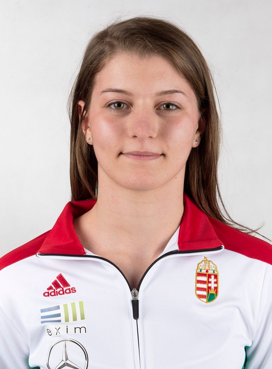 KAZAR Dora