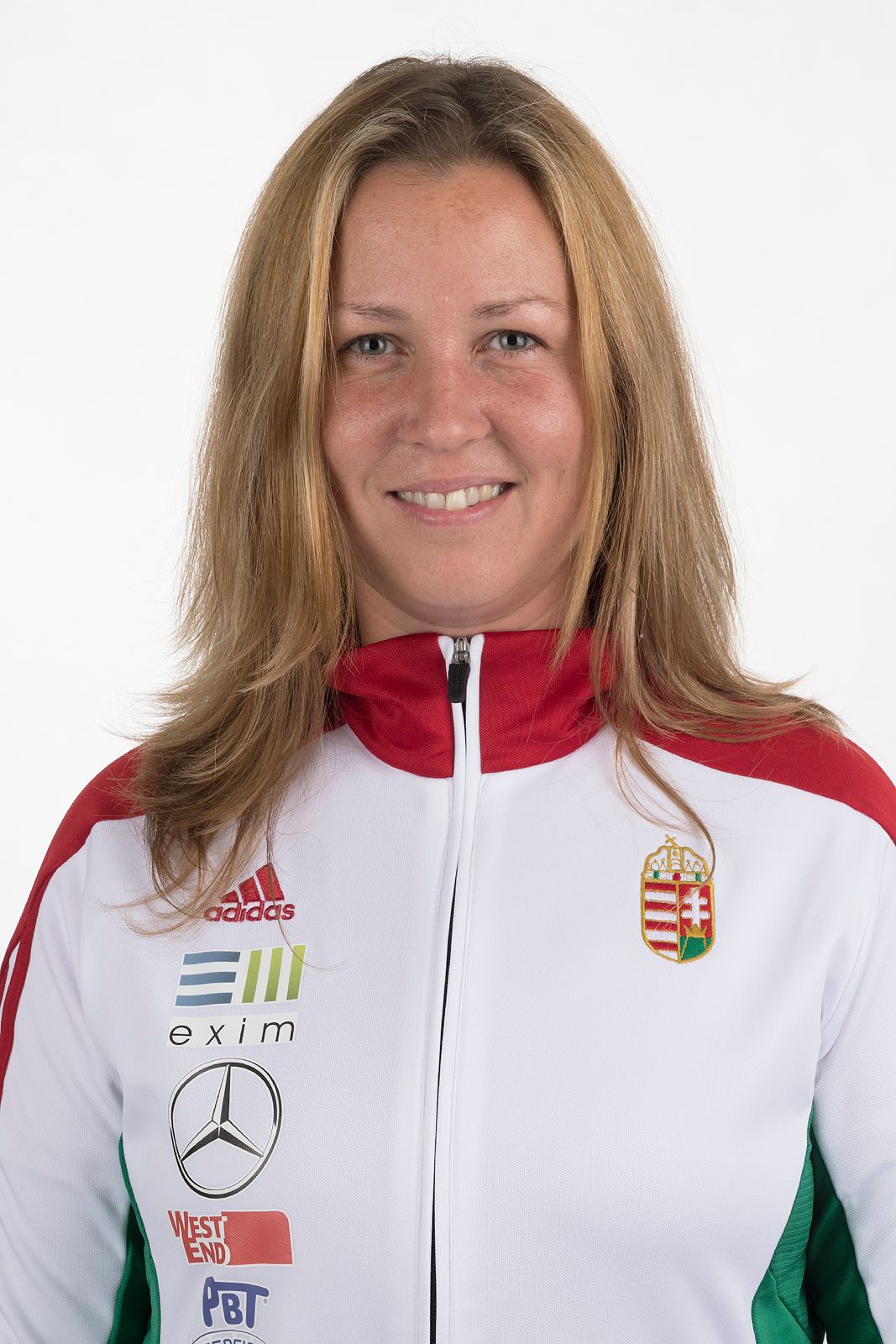JESZENSZKY Szilvia