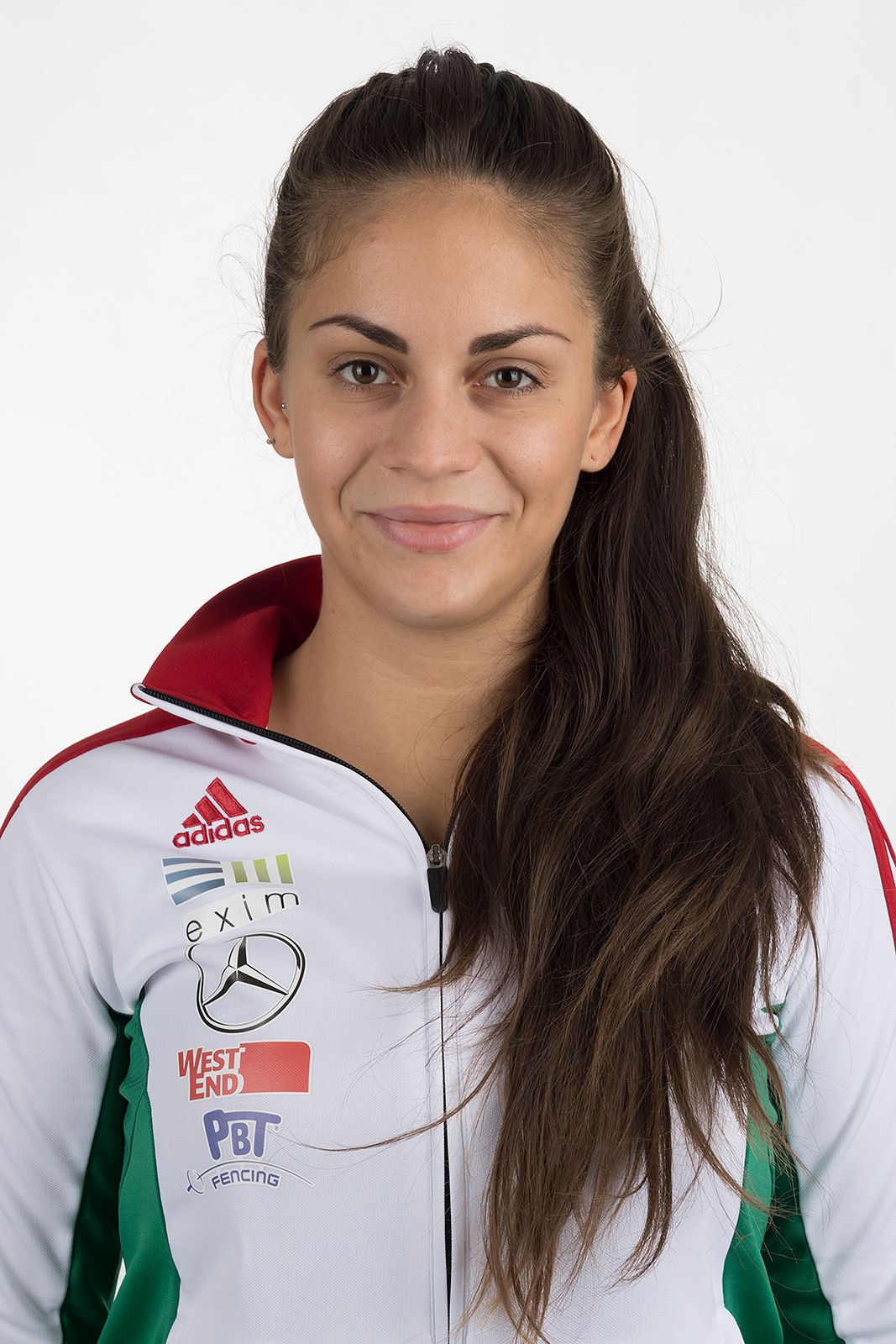 ZAMBO-GOLYA Fruzsina