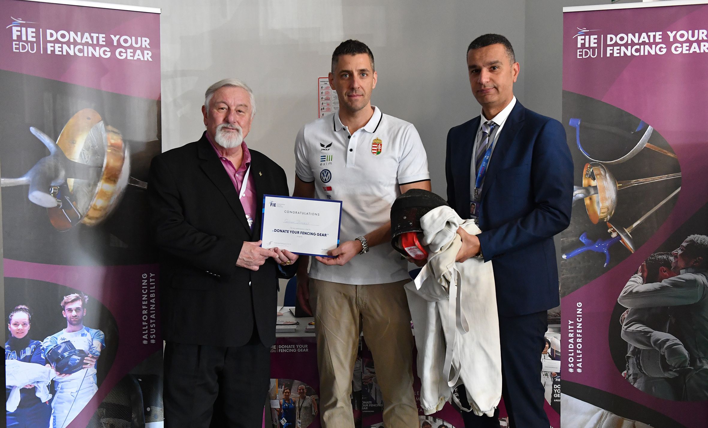 Hungary Embraces Donate Your Fencing Gear!