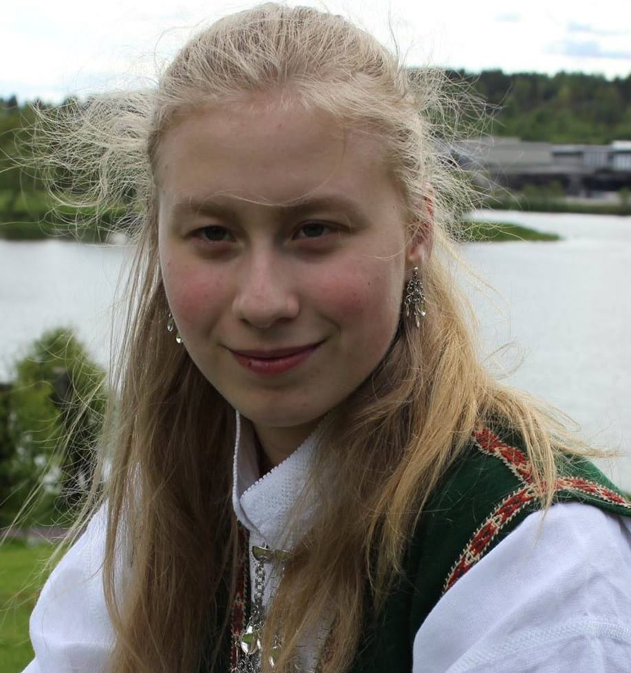 FRIVIK Victoria