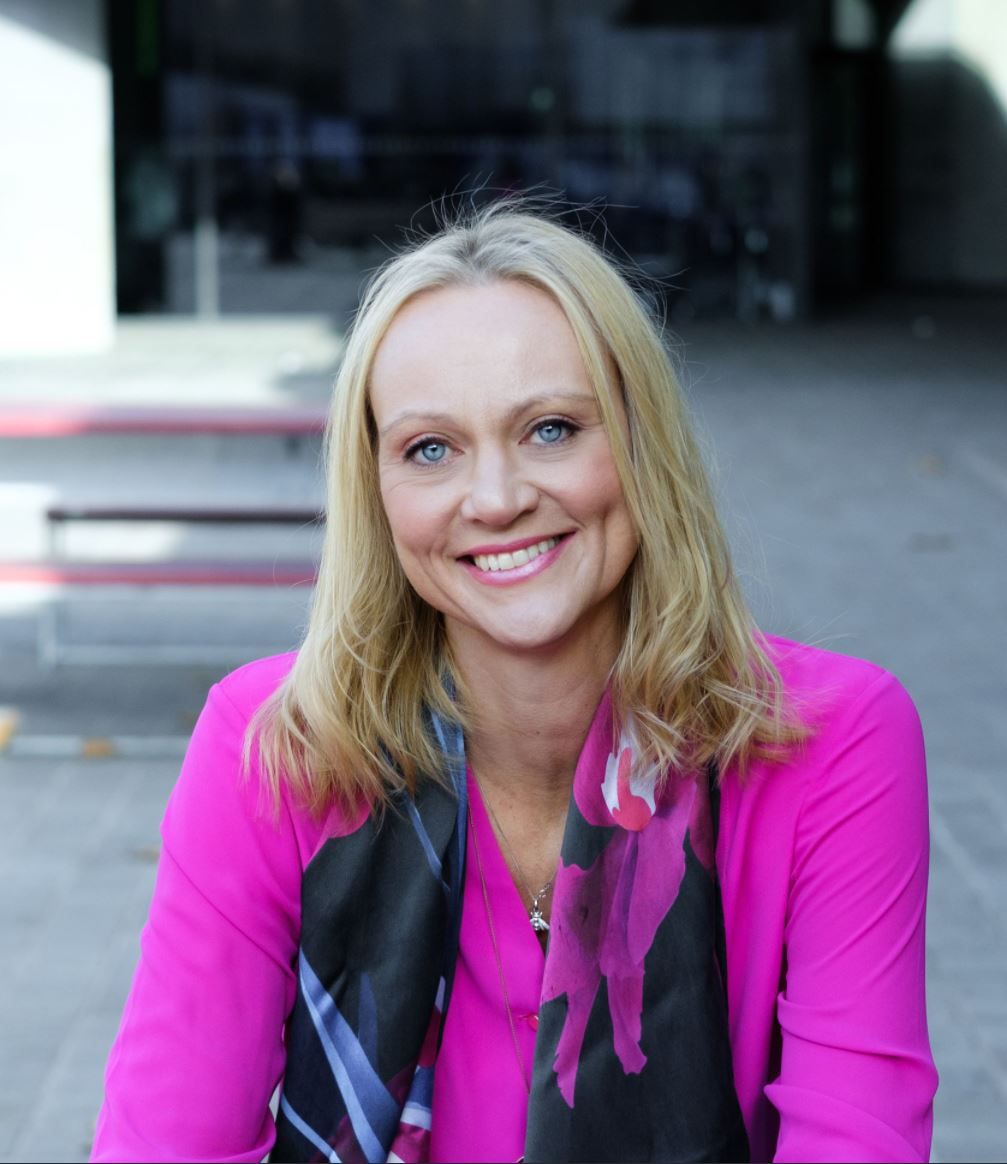 Georgina USHER