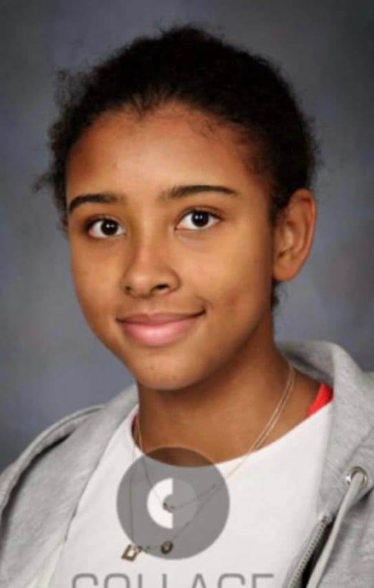 MIKULAK Sara