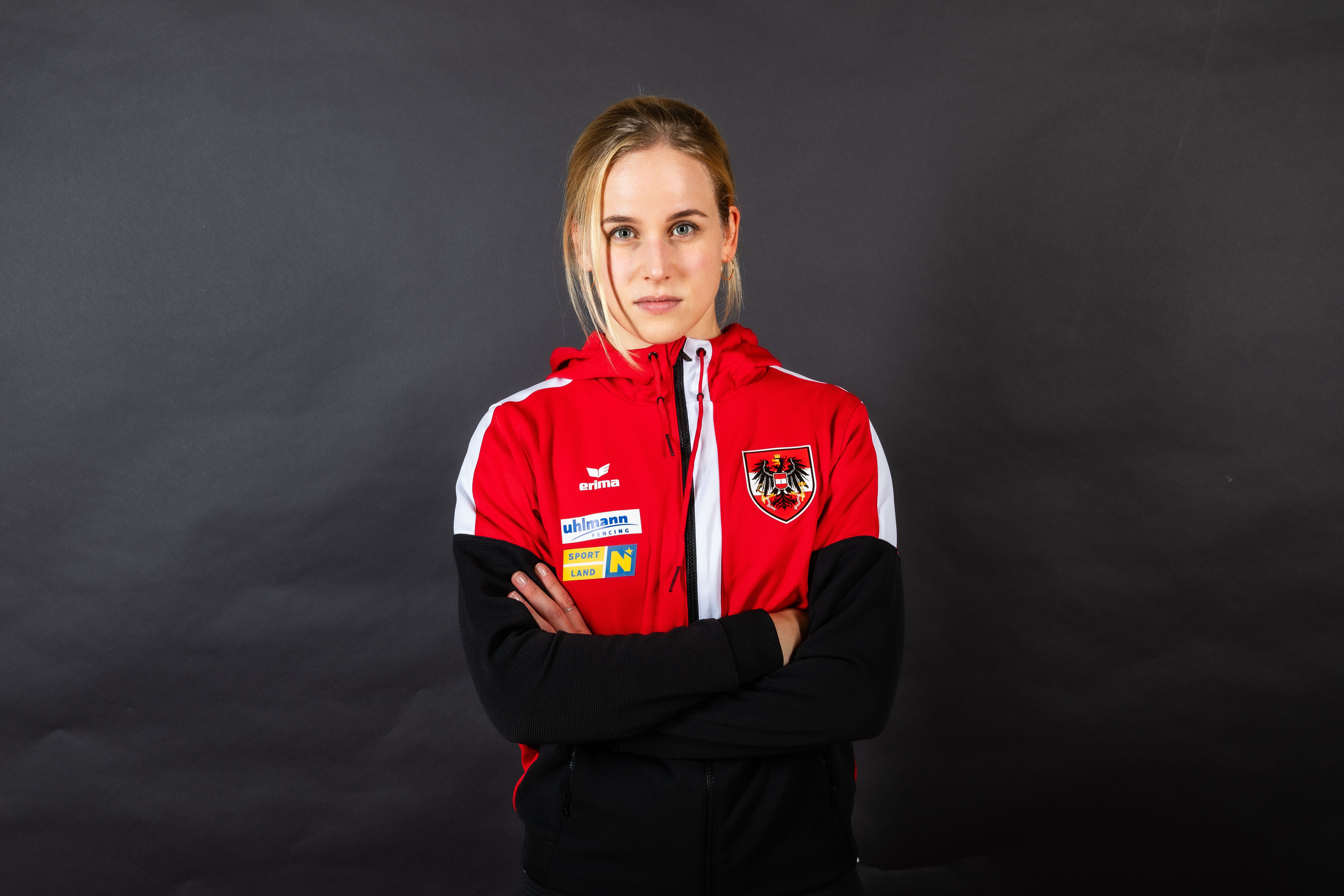 KRAENKL Maria