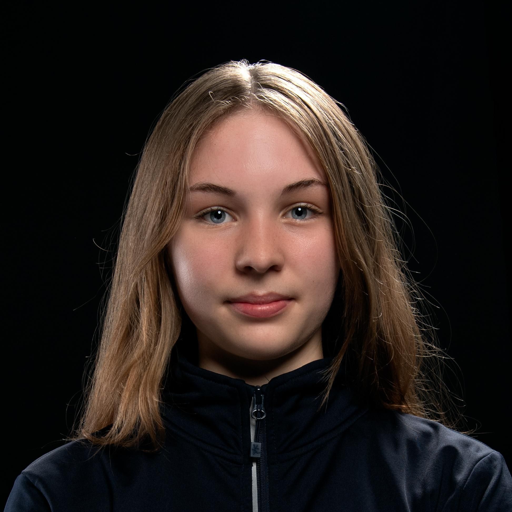 SUTTON Maya