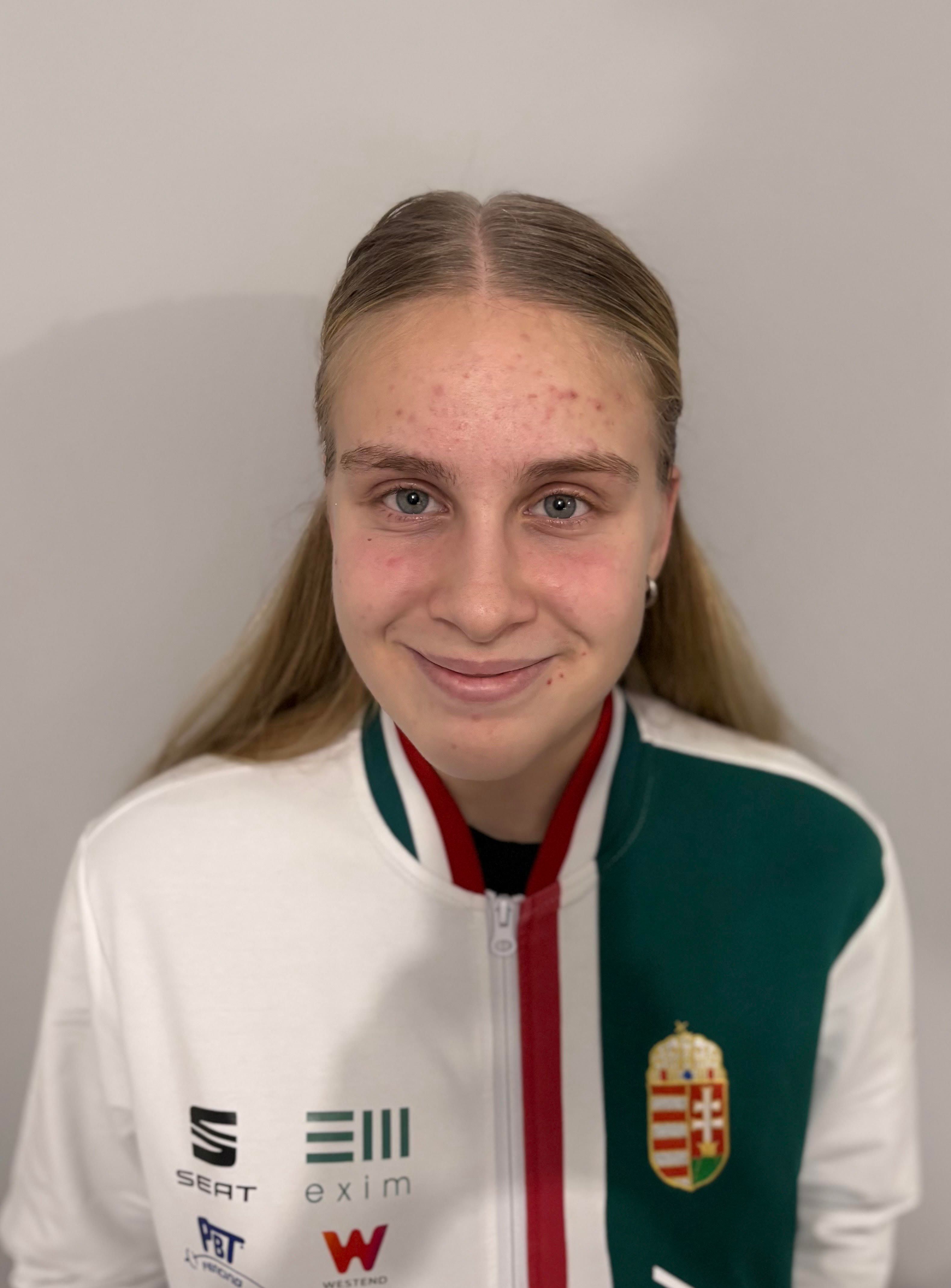 SZEPESI Emilia