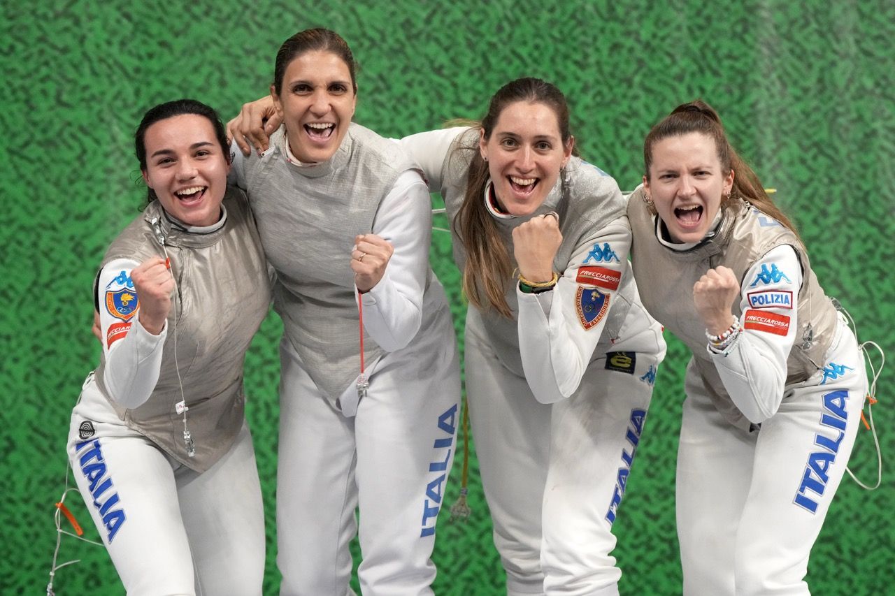 Italy Takes Gold in Both Women’s and Men’s Foil Team in Istanbul