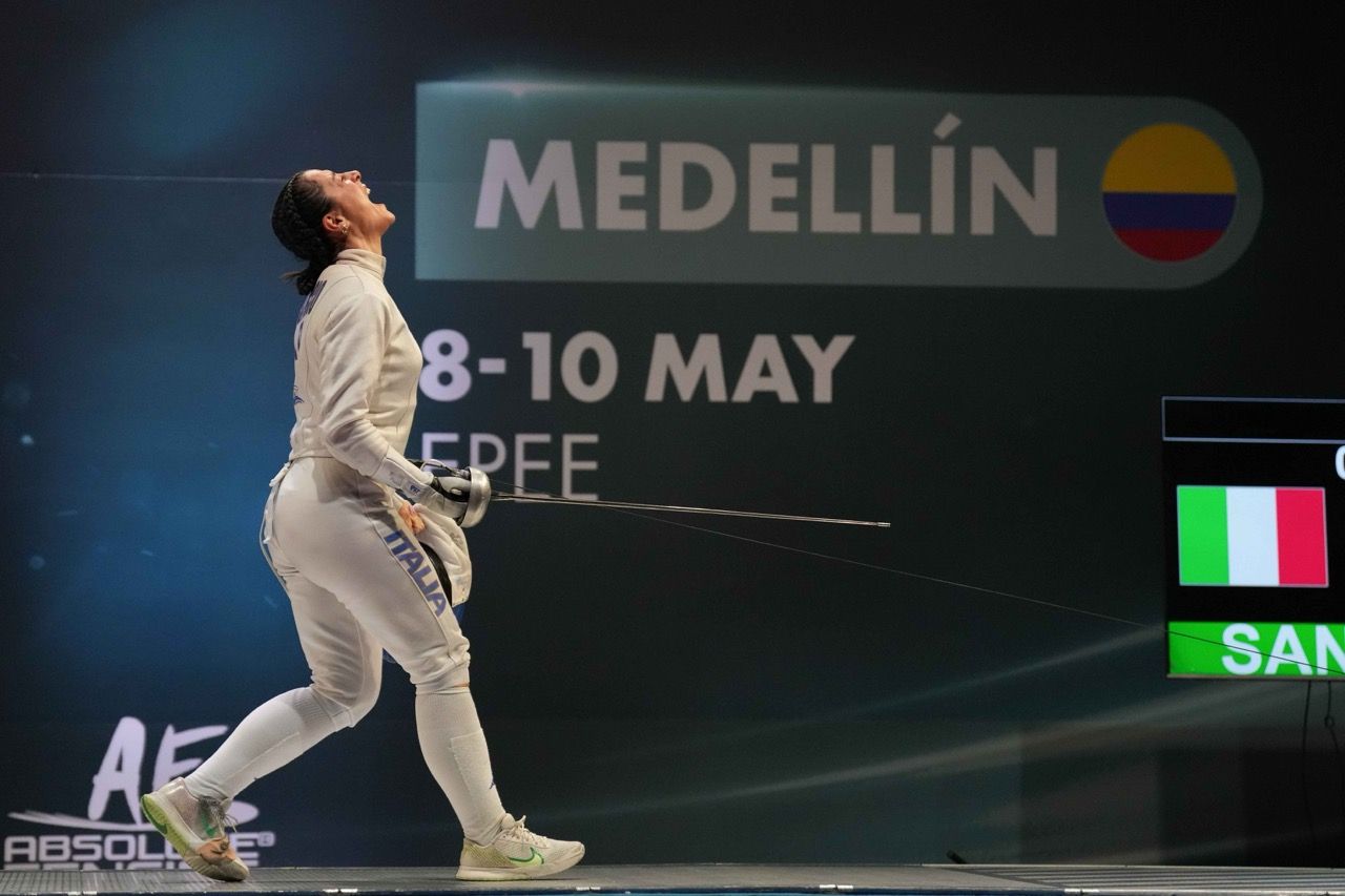 Italy’s Santuccio Takes Gold at the Medellin Epee Grand Prix