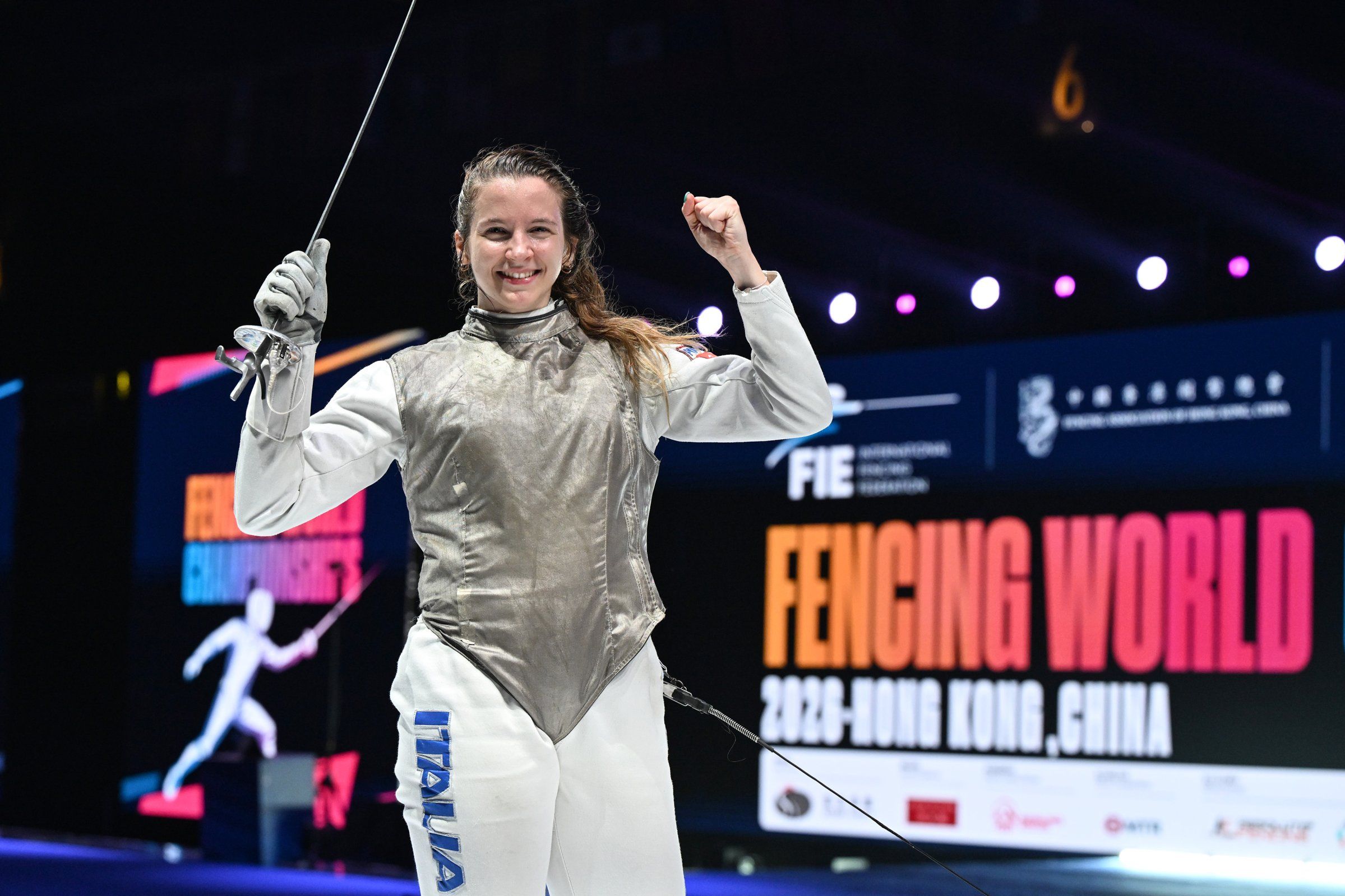 FAVARETTO CROWNS SEASON WITH FIRST WORLD TITLE IN ALL-ITALIAN WOMEN'S FOIL FINAL
