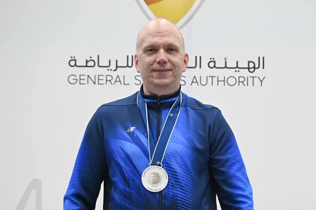Dmitrii  SIRENKO 