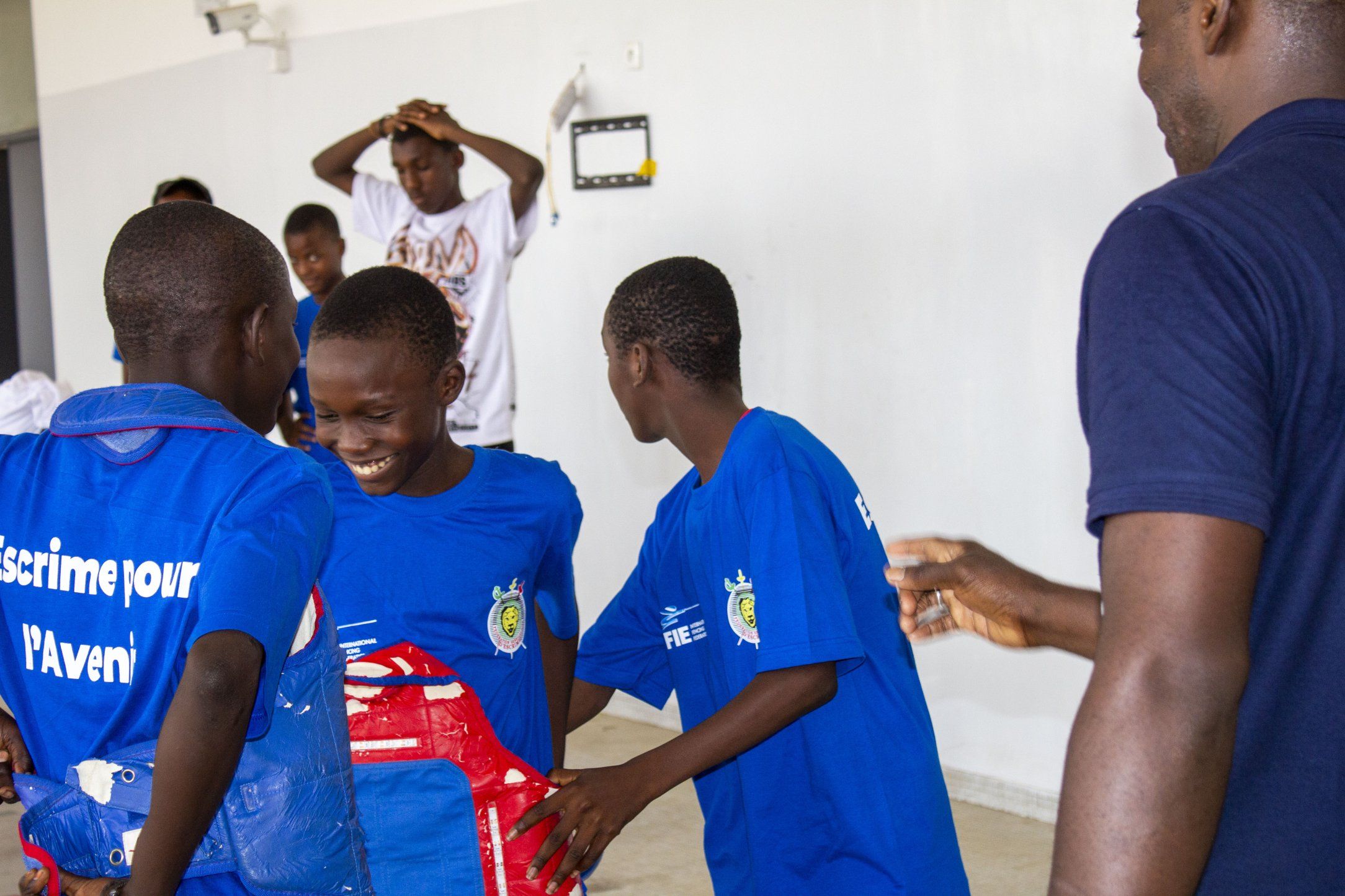 OLYMPIANS TO INSPIRE YOUNG FENCERS AT FIE TRAINING CAMP IN DAKAR