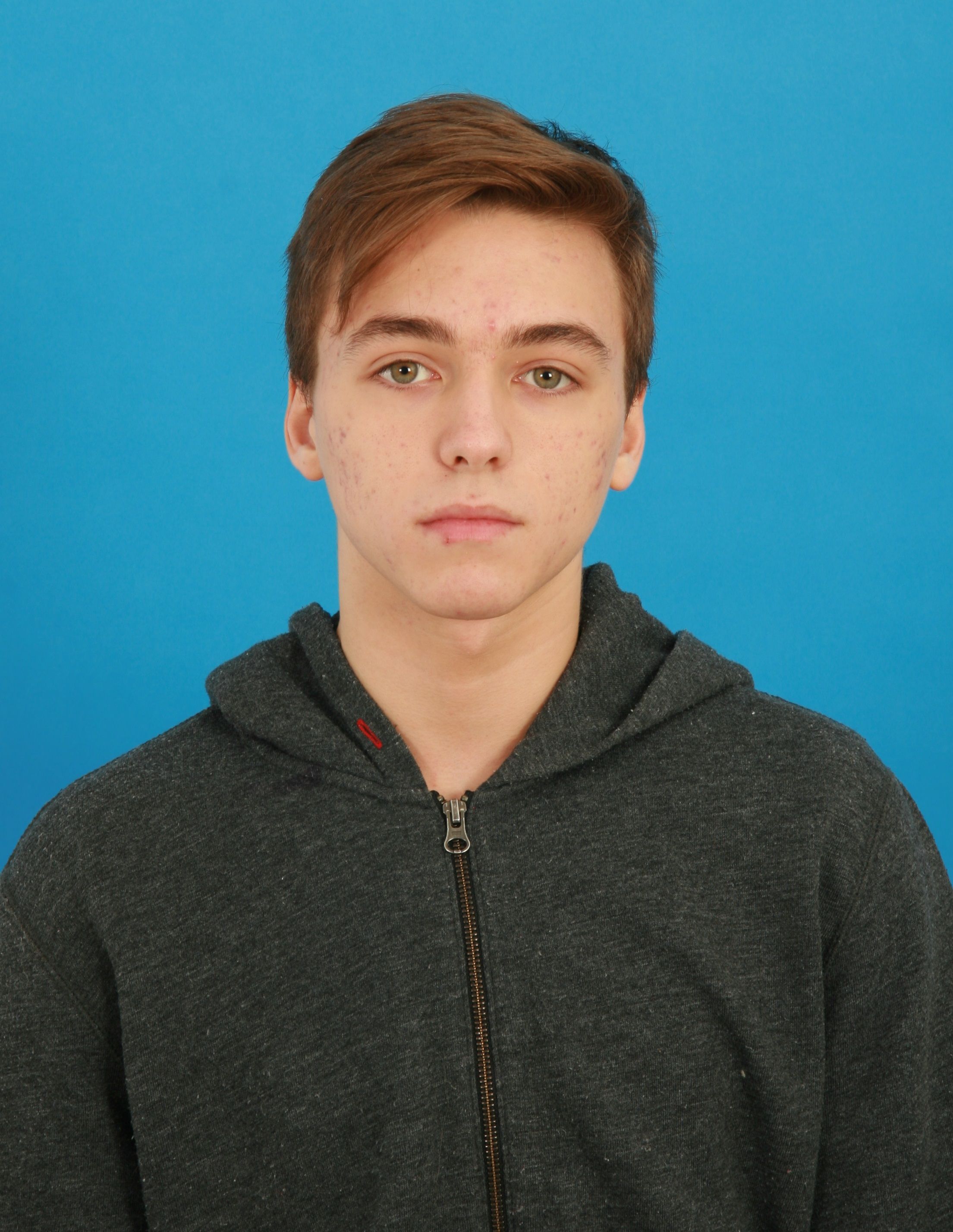 VARAS Erik Gabriel