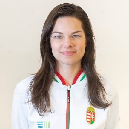 Julia POHL-MIKULIK