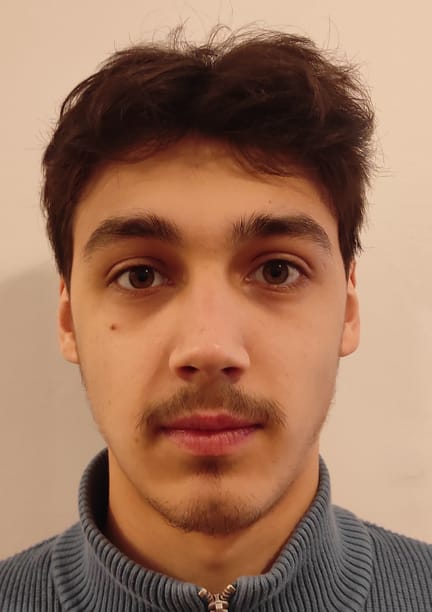 Nils UNIYAL
