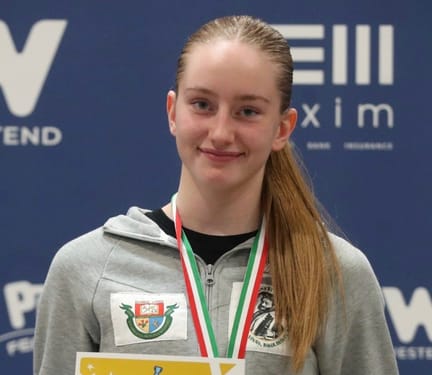 Szonja BADAR