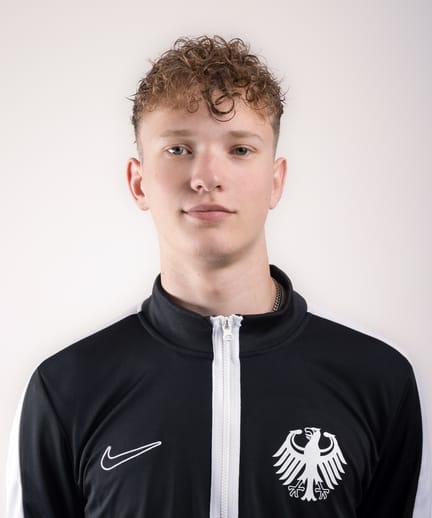 Jakob STANGE