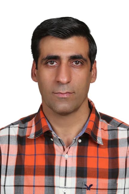Farhad REZAEE